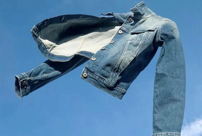 Filthy Rebena Vintage Thrift Clothing Flying shirts