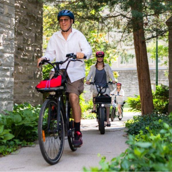 Show Your Badge logo